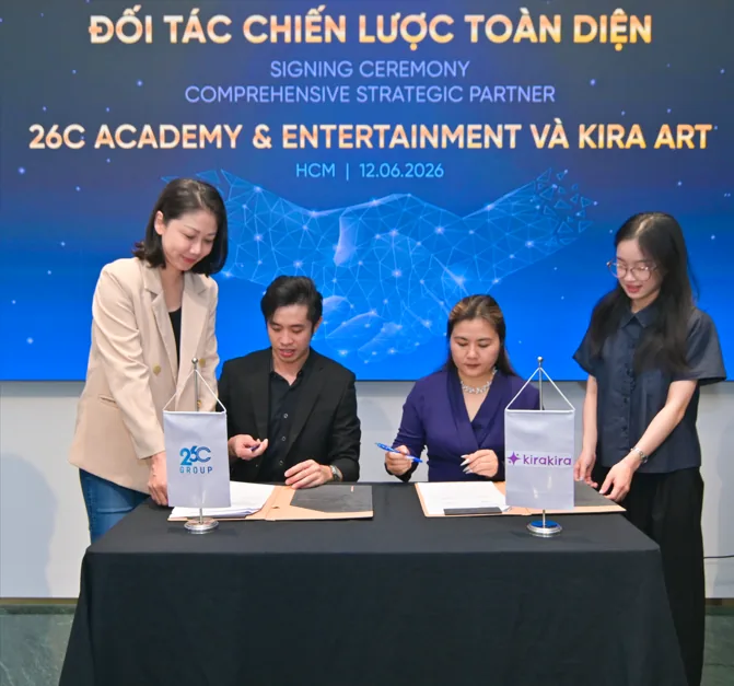 Đại diện 26C & Kira Art kí kết hợp tác