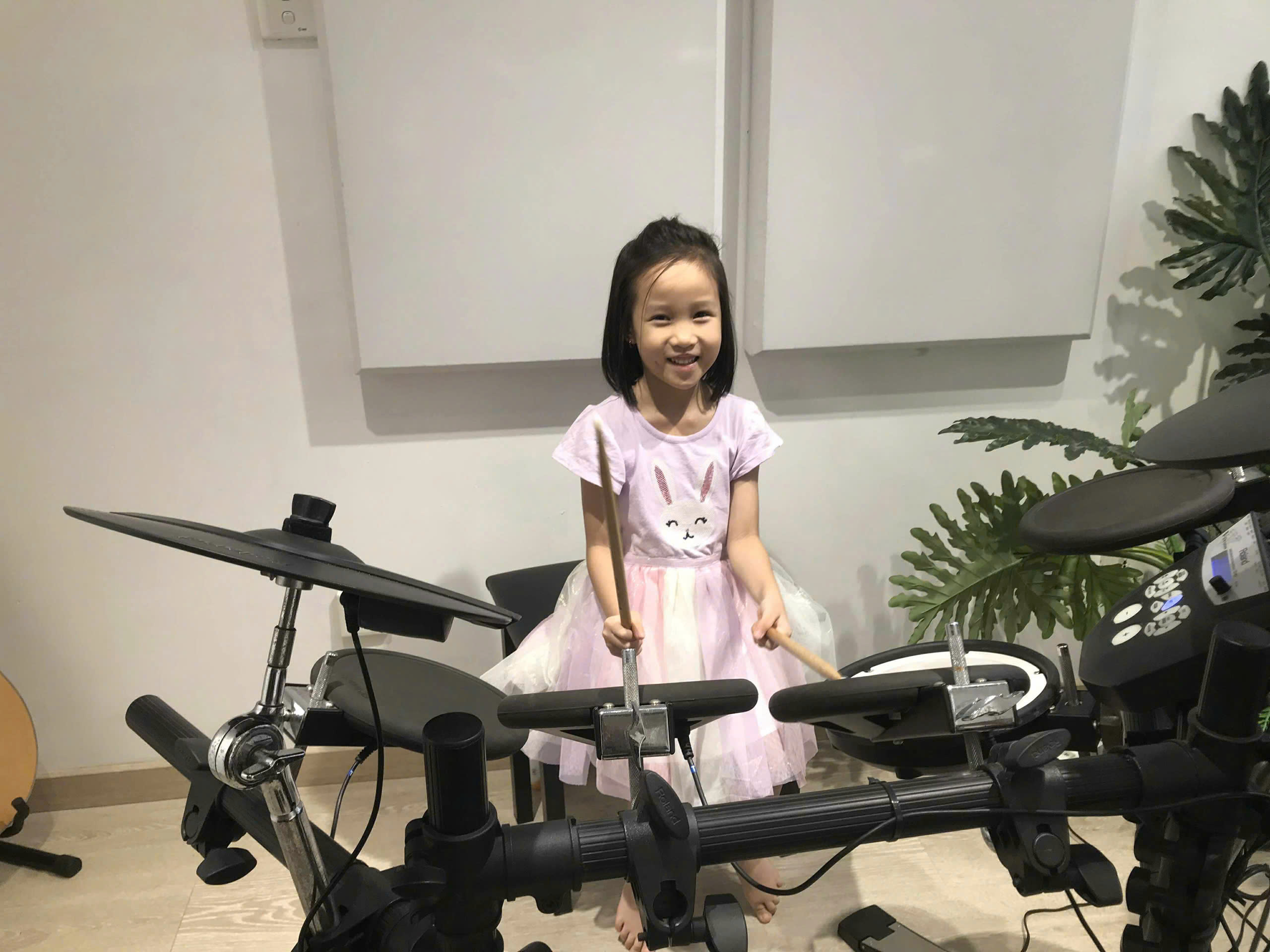 Học trống Jazz hay trống điện