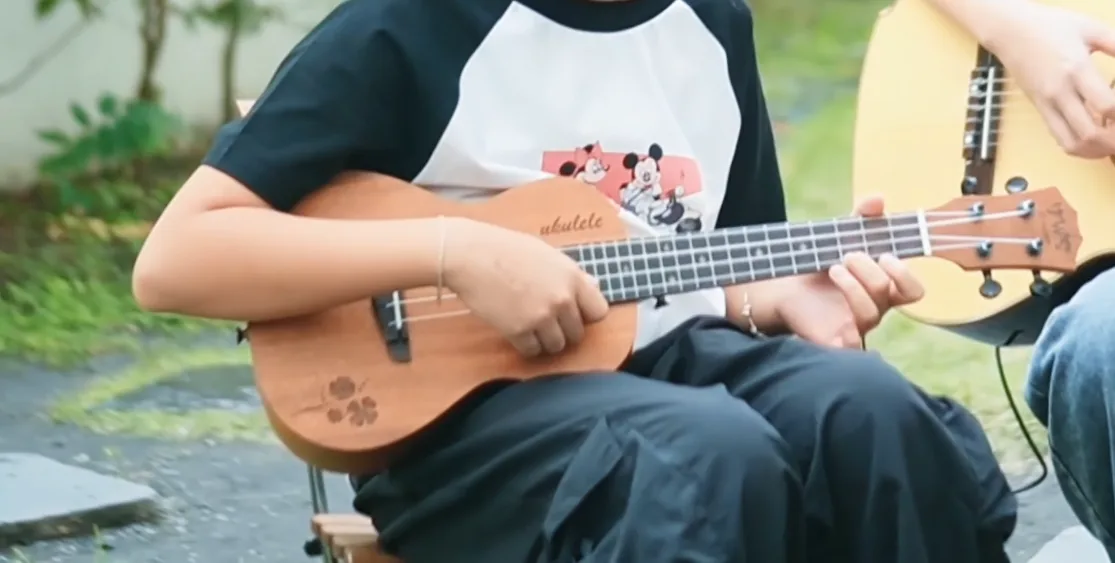 Môn học Ukulele - 26C