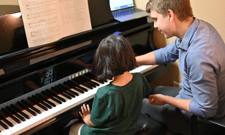 Giải toả căng thẳng và bồi đắp chỉ số cảm xúc khi học Piano