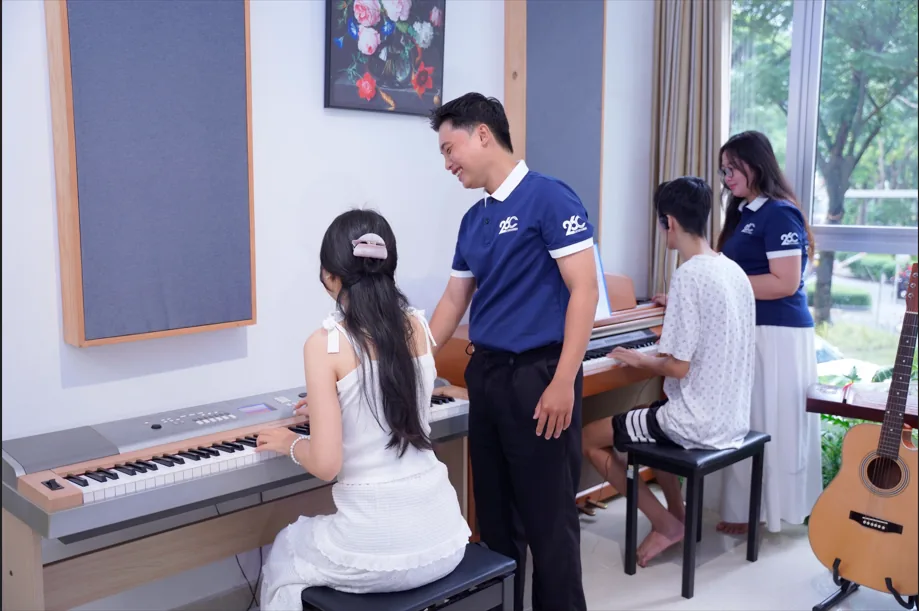 Luyện thi nhạc viện