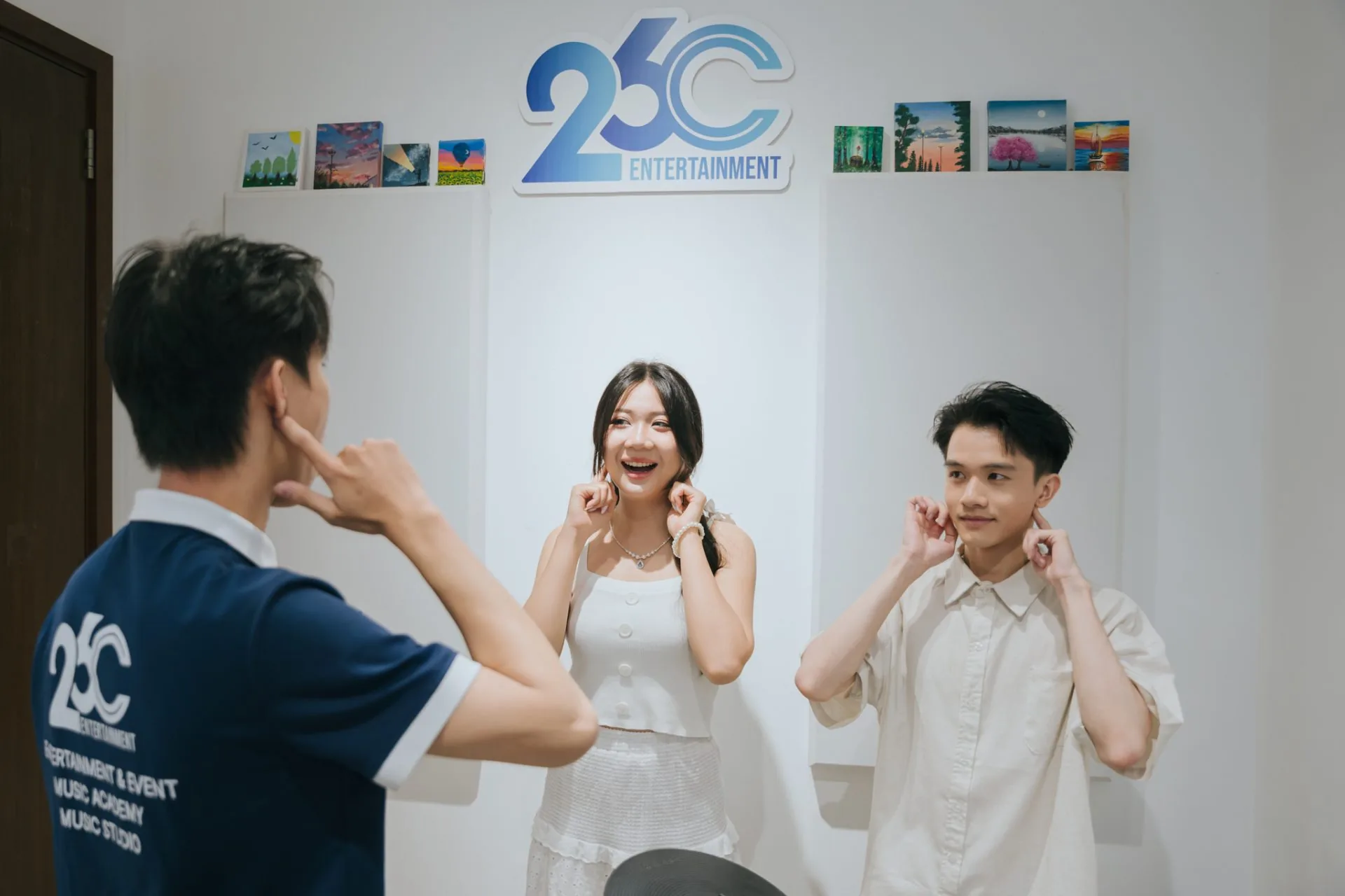 Nghệ Thuật Biểu Diễn